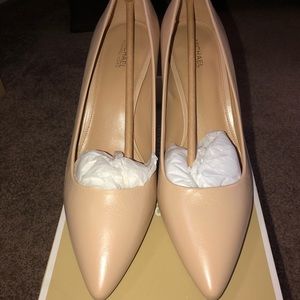 Michael Michael Kors, nude leather pointed toe stiletto heels